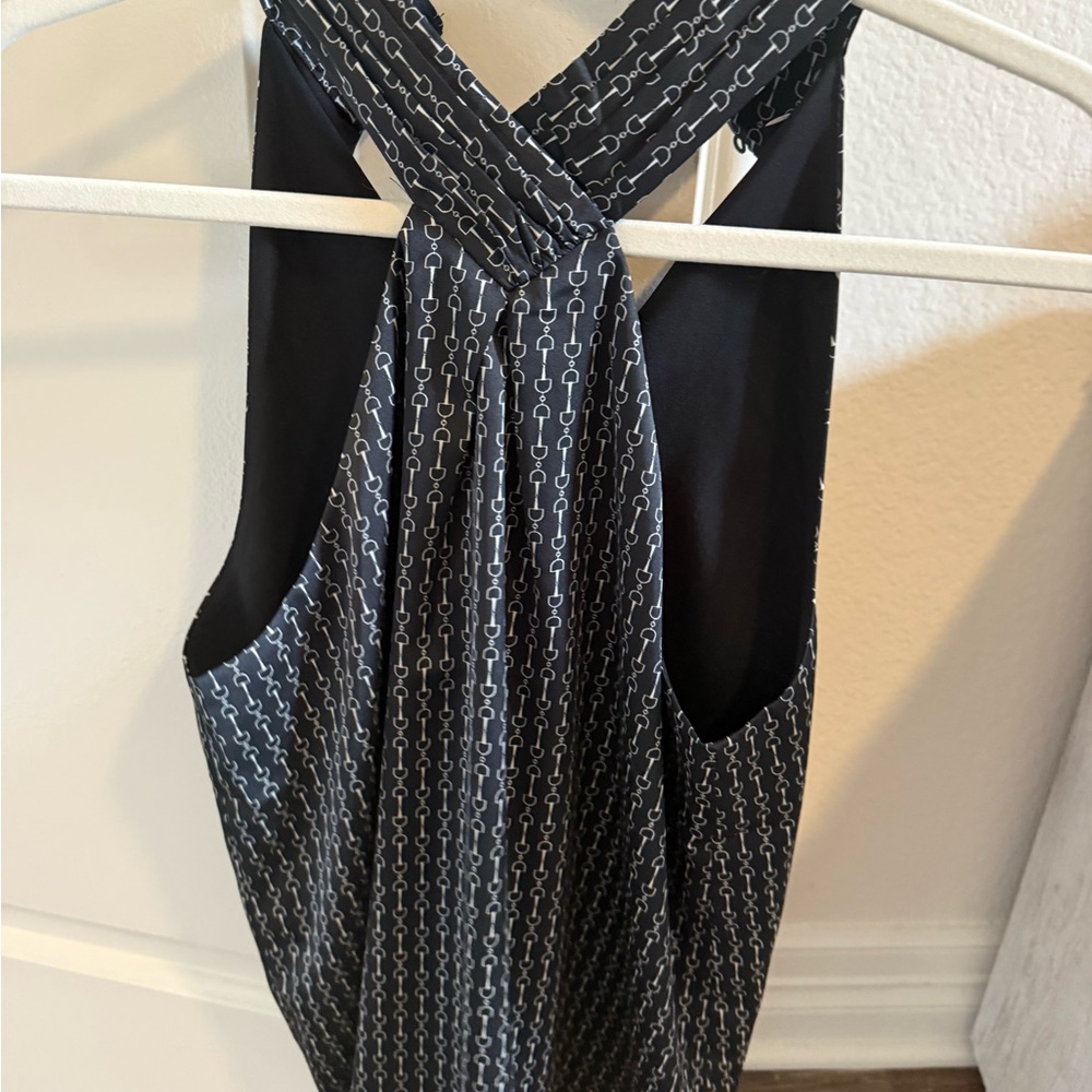 Express Chain Pattern Sleeveless Top